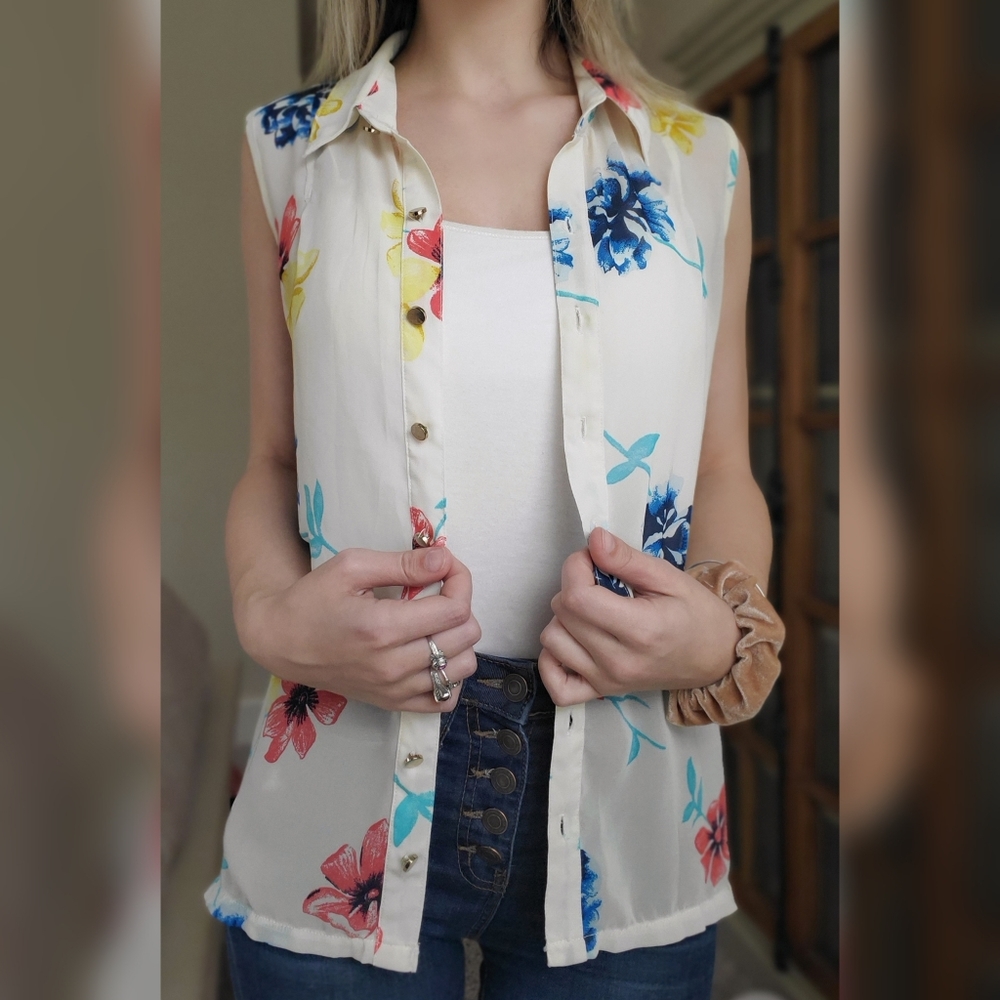 Tank button up - Picture 2 of 4